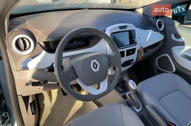 Хетчбек Renault Zoe 2015 в  фото 2 Хетчбек Renault Zoe 2015 в
