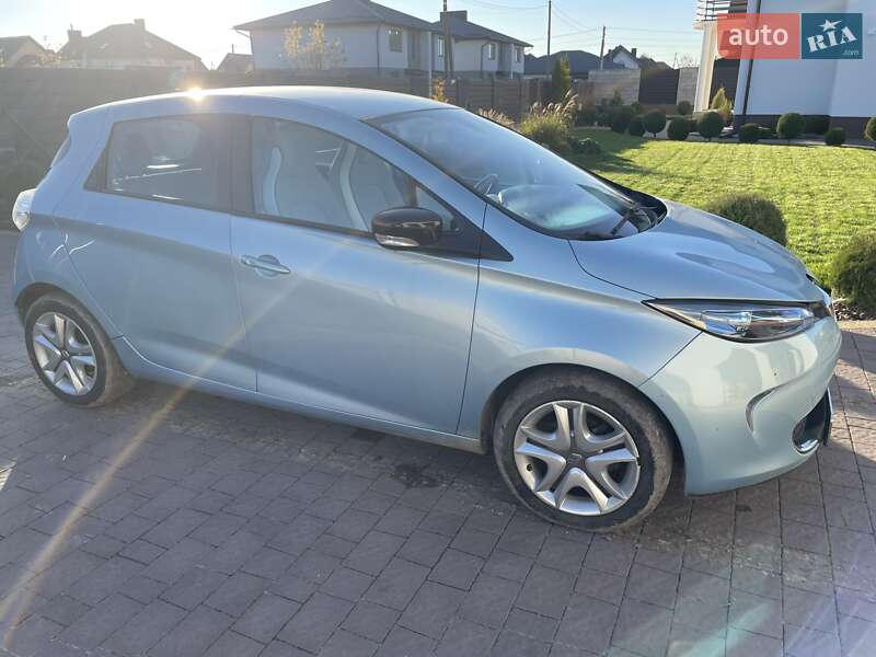 Хетчбек Renault Zoe 2015 в Дубні фото 10 Хетчбек Renault Zoe 2015 в Дубні
