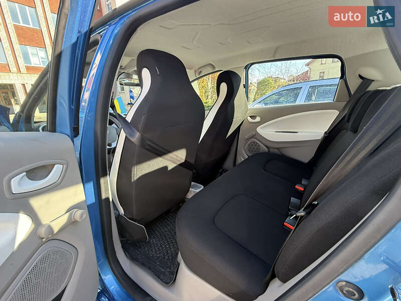 Хетчбек Renault Zoe 2017 в Львові