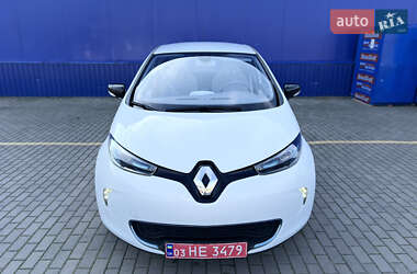Хетчбек Renault Zoe 2014 в  фото 18 Хетчбек Renault Zoe 2014 в