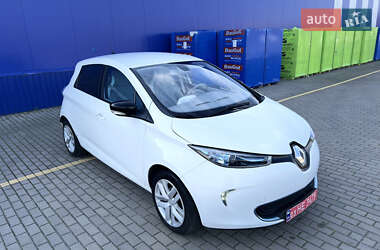 Хетчбек Renault Zoe 2014 в  фото 20 Хетчбек Renault Zoe 2014 в