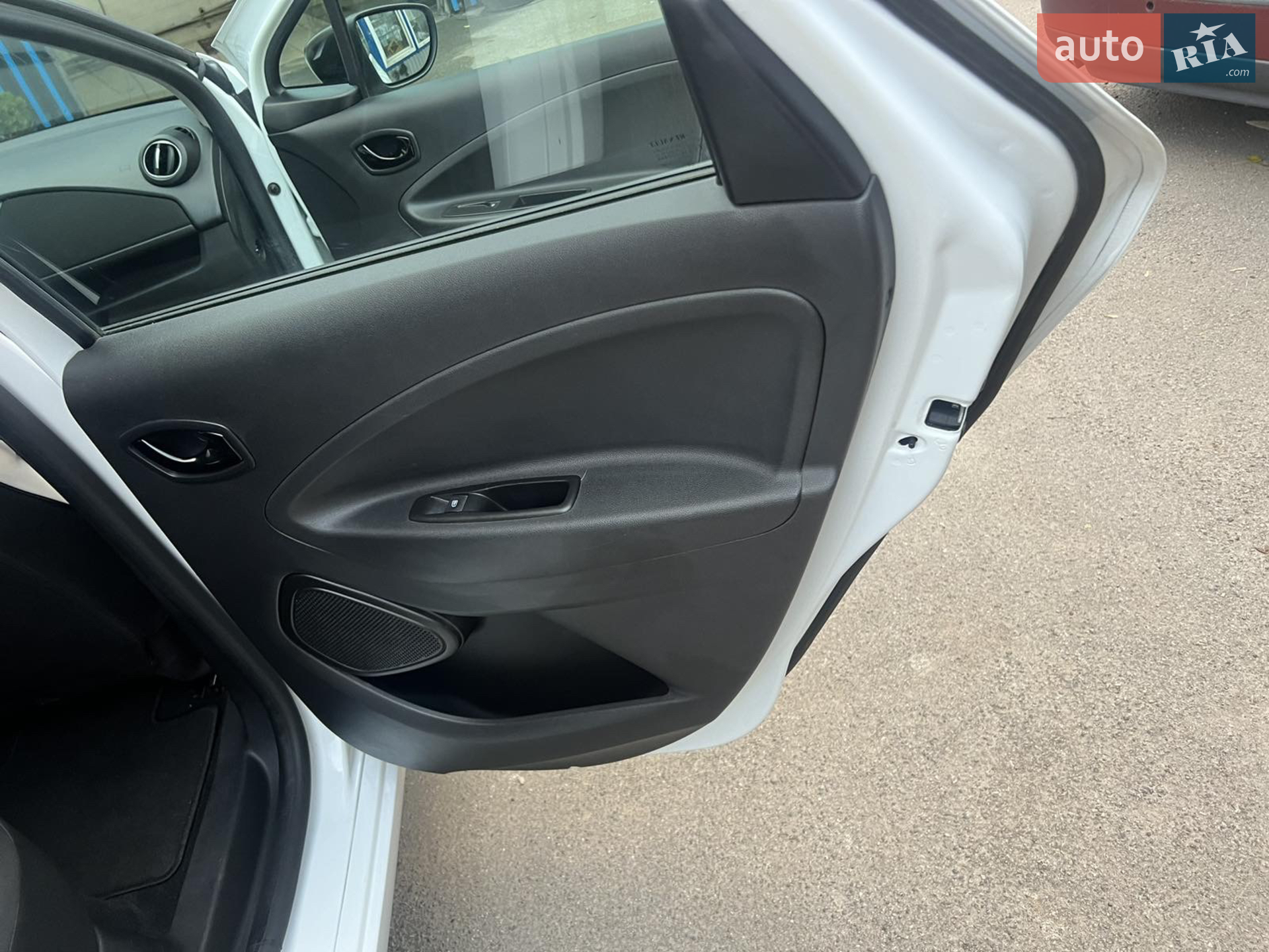 2020 Renault ZOE - мініатюра 22