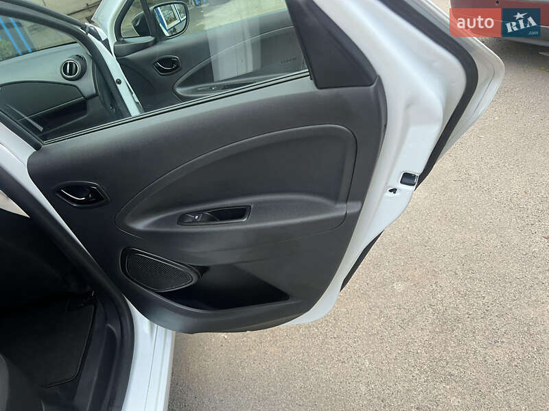 Хетчбек Renault Zoe 2020 в Києві фото 24 Хетчбек Renault Zoe 2020 в Києві