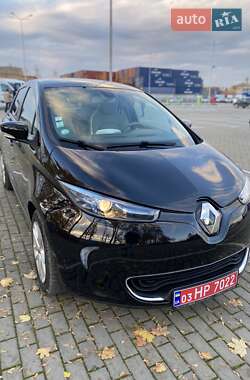 Хэтчбек Renault Zoe 2019 в 
