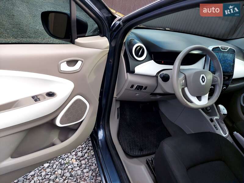 Хетчбек Renault Zoe 2017 в Львові