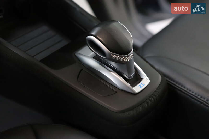 Хэтчбек Renault Zoe 2022 в Дрогобыче фото 53 Хэтчбек Renault Zoe 2022 в Дрогобыче