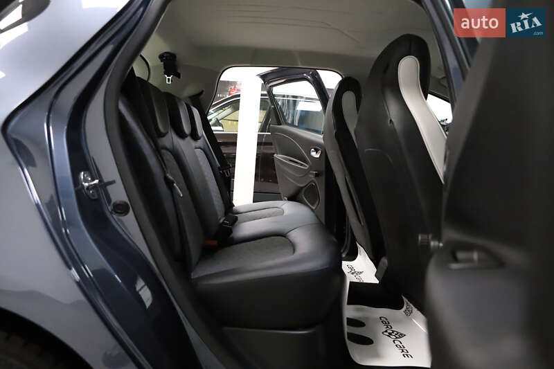 Хэтчбек Renault Zoe 2022 в Дрогобыче фото 74 Хэтчбек Renault Zoe 2022 в Дрогобыче