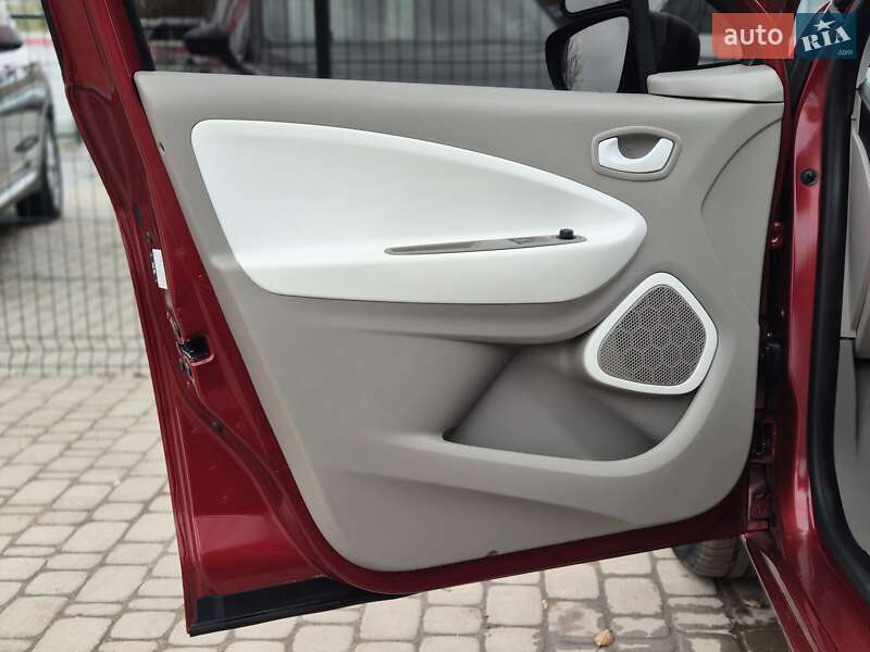 Хетчбек Renault Zoe 2018 в Бердичеві фото 23 Хетчбек Renault Zoe 2018 в Бердичеві