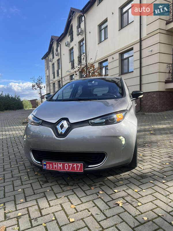 Хетчбек Renault Zoe 2015 в Золочеві