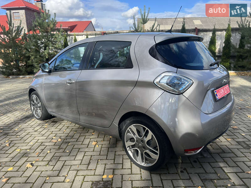 Хетчбек Renault Zoe 2015 в Золочеві