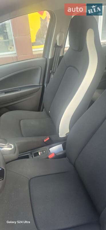 Хетчбек Renault Zoe 2021 в Івано-Франківську