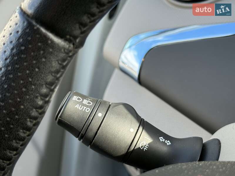 Хетчбек Renault Zoe 2013 в Дрогобичі