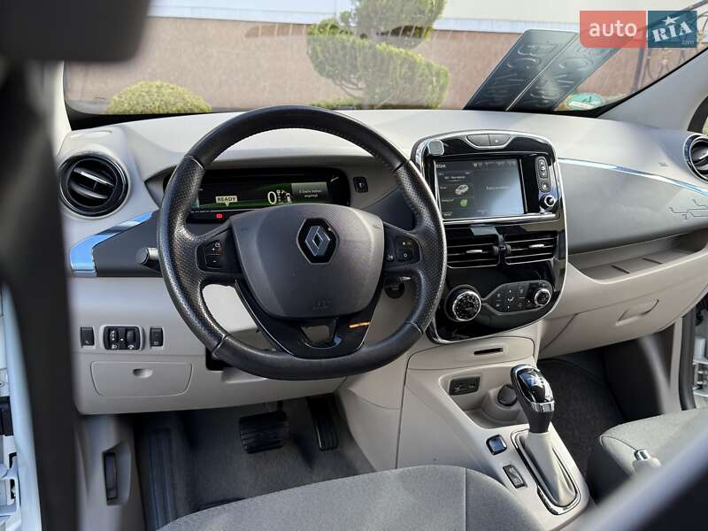 Хетчбек Renault Zoe 2013 в Дрогобичі