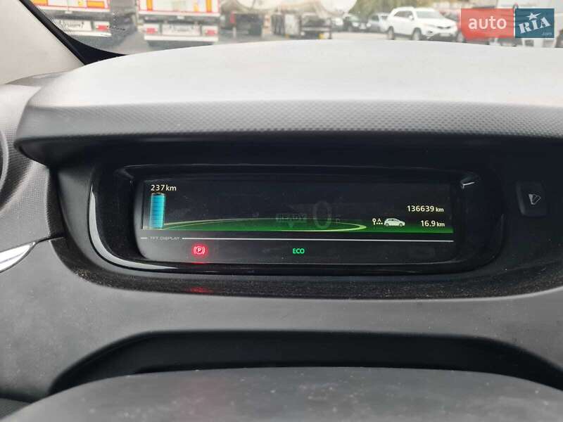 Хэтчбек Renault Zoe 2018 в Броварах фото 10 Хэтчбек Renault Zoe 2018 в Броварах