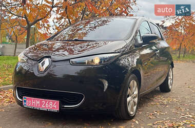 Хетчбек Renault Zoe 2015 в 