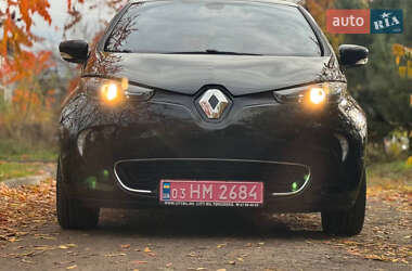 Хетчбек Renault Zoe 2015 в 