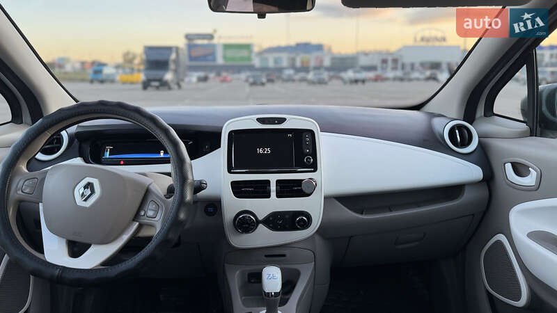 Хэтчбек Renault Zoe 2018 в Киеве фото 13 Хэтчбек Renault Zoe 2018 в Киеве