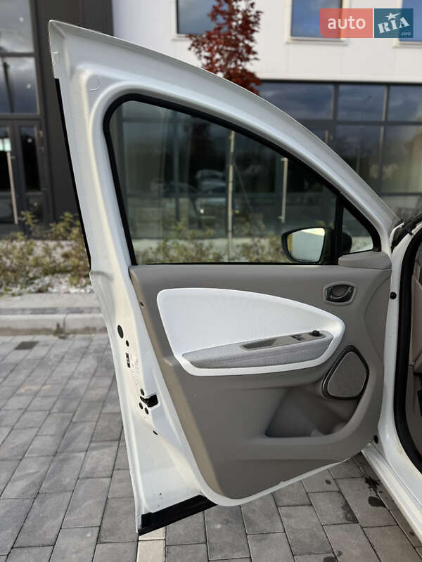 Хетчбек Renault Zoe 2018 в Городку фото 31 Хетчбек Renault Zoe 2018 в Городку