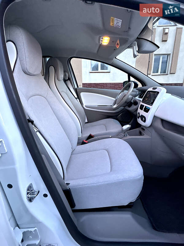 Хэтчбек Renault Zoe 2017 в Самборе фото 63 Хэтчбек Renault Zoe 2017 в Самборе