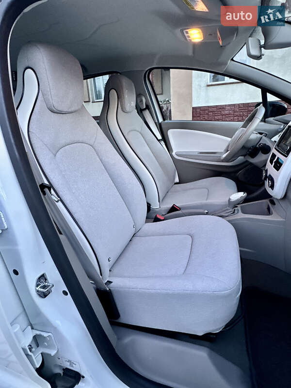 Хэтчбек Renault Zoe 2017 в Самборе фото 69 Хэтчбек Renault Zoe 2017 в Самборе
