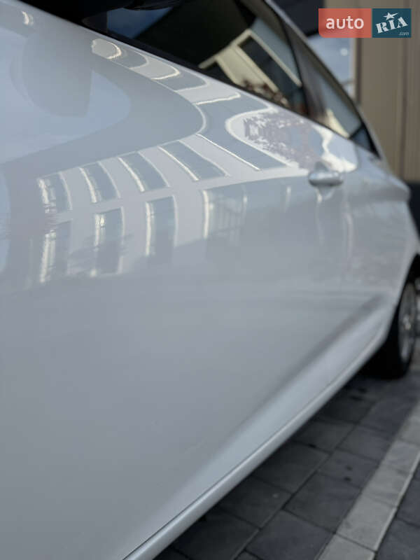 Хетчбек Renault Zoe 2019 в Городку фото 20 Хетчбек Renault Zoe 2019 в Городку