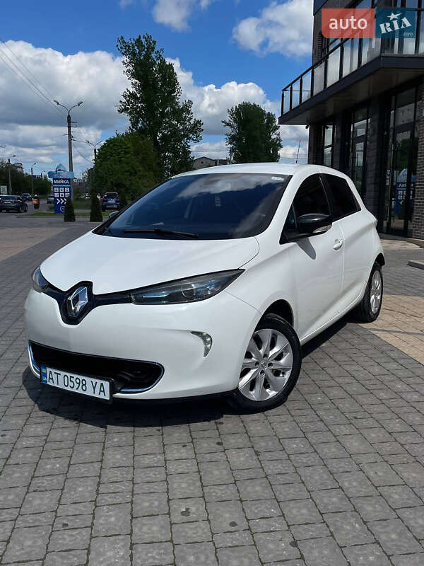 Хетчбек Renault Zoe 2013 в Івано-Франківську