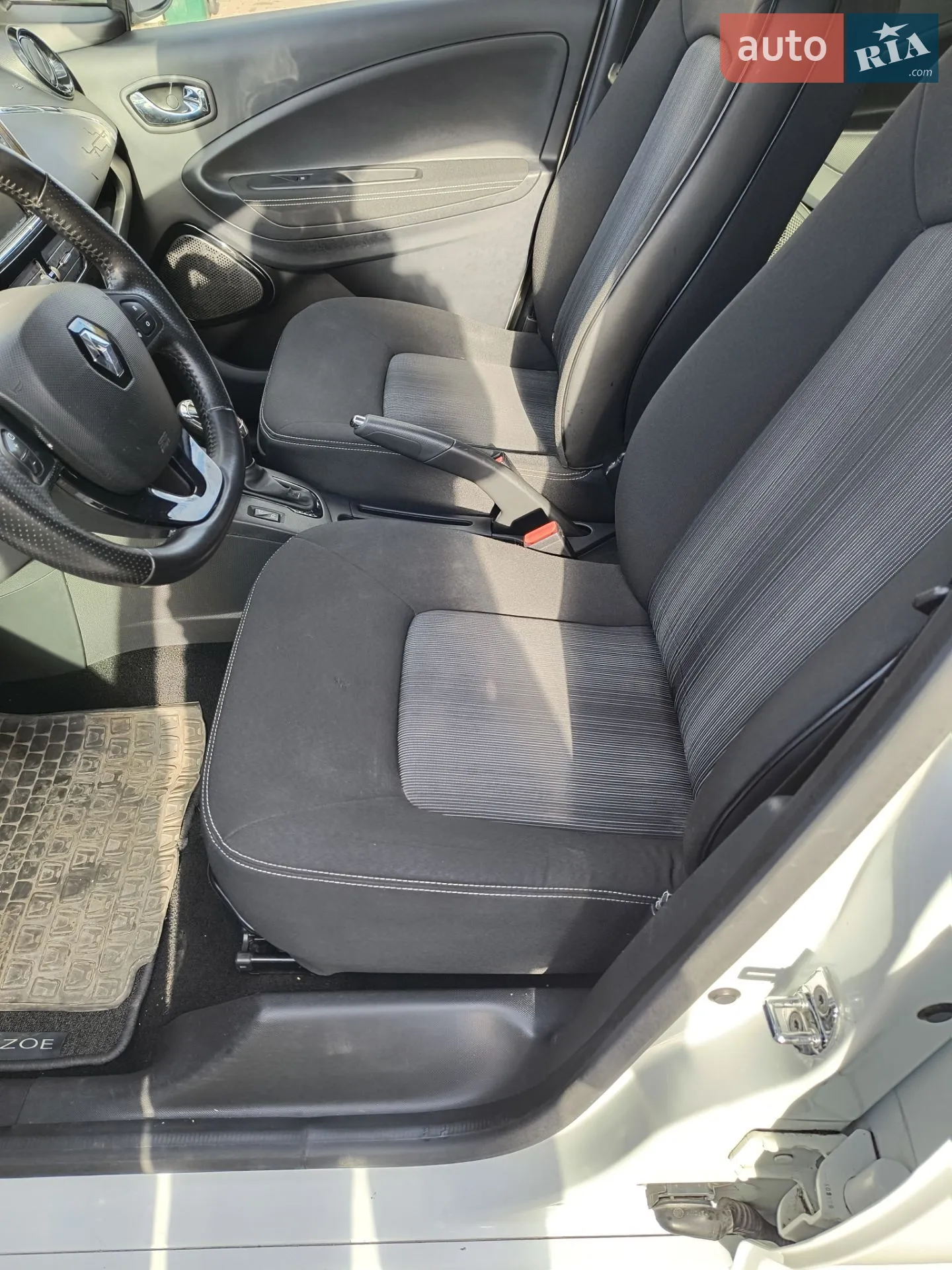 2018 Renault ZOE - мініатюра 12