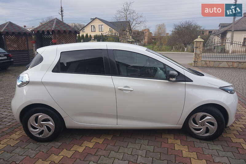 Хэтчбек Renault Zoe 2016 в Самборе фото 17 Хэтчбек Renault Zoe 2016 в Самборе