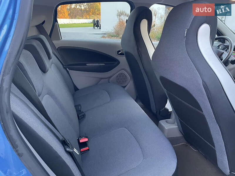 Хэтчбек Renault Zoe 2016 в Луцке фото 28 Хэтчбек Renault Zoe 2016 в Луцке