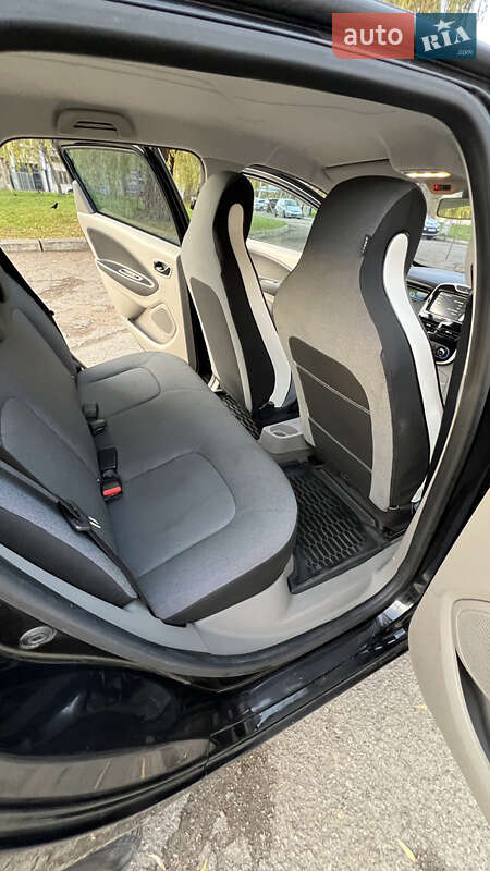 Хэтчбек Renault Zoe 2015 в Ивано-Франковске фото 25 Хэтчбек Renault Zoe 2015 в Ивано-Франковске