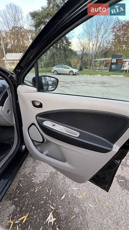 Хэтчбек Renault Zoe 2015 в Ивано-Франковске фото 29 Хэтчбек Renault Zoe 2015 в Ивано-Франковске