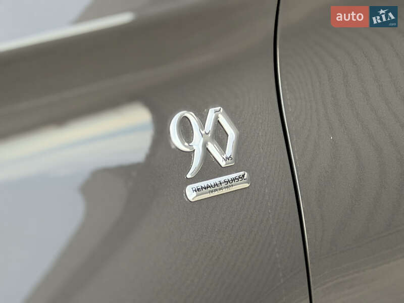 Хэтчбек Renault Zoe 2018 в Дубно