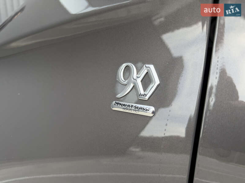 Хэтчбек Renault Zoe 2018 в Дубно