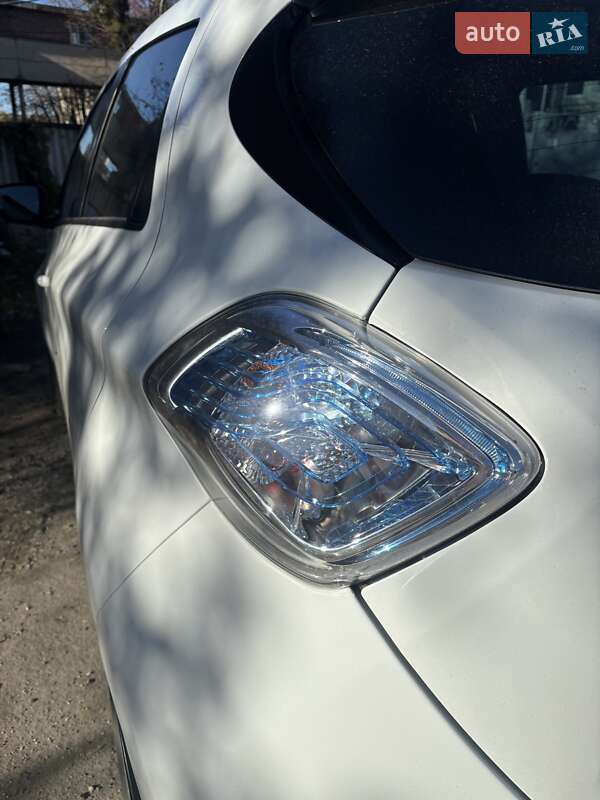 Хэтчбек Renault Zoe 2016 в Хмельницком фото 20 Хэтчбек Renault Zoe 2016 в Хмельницком