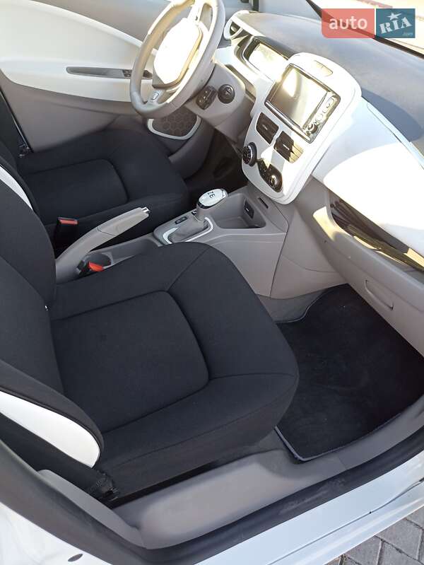 Хетчбек Renault Zoe 2015 в Коломиї фото 22 Хетчбек Renault Zoe 2015 в Коломиї