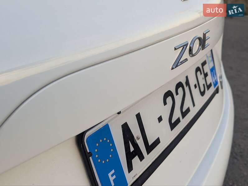 Хэтчбек Renault Zoe 2016 в Дрогобыче