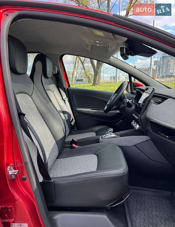 Хэтчбек Renault Zoe 2020 в Киеве фото 23 Хэтчбек Renault Zoe 2020 в Киеве
