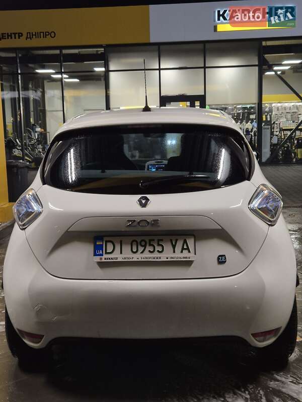 Хэтчбек Renault Zoe 2014 в Днепре фото Хэтчбек Renault Zoe 2014 в Днепре