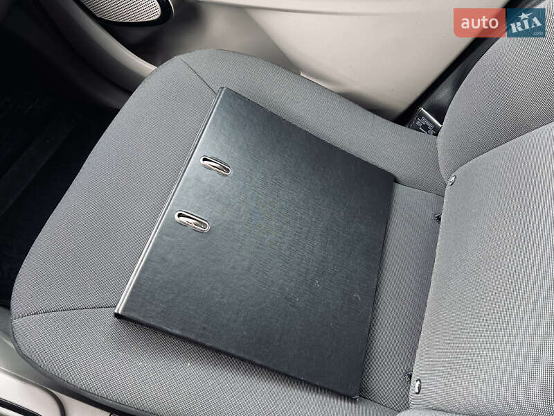 Хэтчбек Renault Zoe 2015 в Тернополе