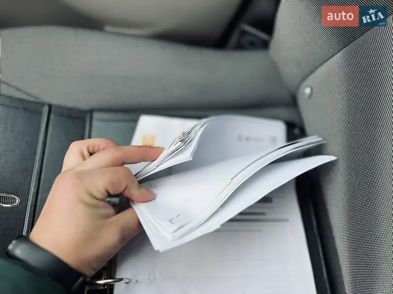 Хэтчбек Renault Zoe 2015 в Тернополе документ