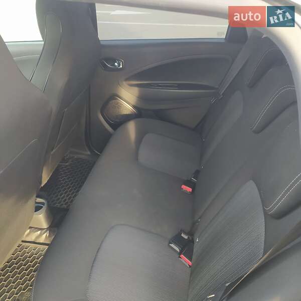 Хетчбек Renault Zoe 2019 в Тернополі фото 24 Хетчбек Renault Zoe 2019 в Тернополі