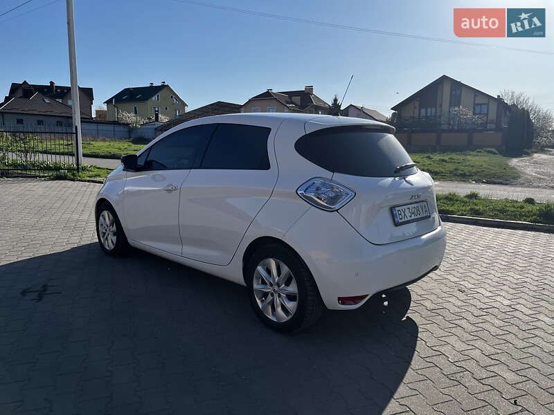 Хетчбек Renault Zoe 2016 в Хмельницькому