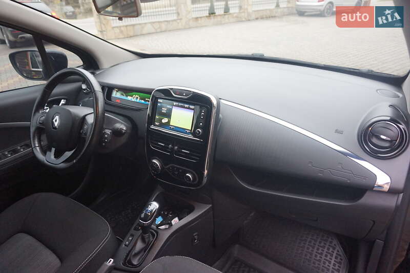Хэтчбек Renault Zoe 2018 в Самборе фото 41 Хэтчбек Renault Zoe 2018 в Самборе