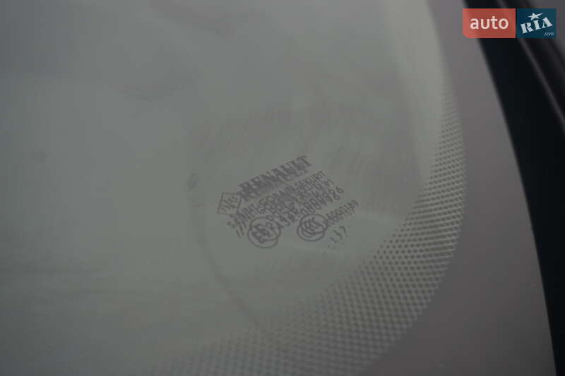 Хэтчбек Renault Zoe 2018 в Самборе фото 59 Хэтчбек Renault Zoe 2018 в Самборе