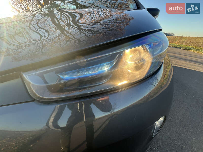 Хетчбек Renault Zoe 2017 в Демидівці