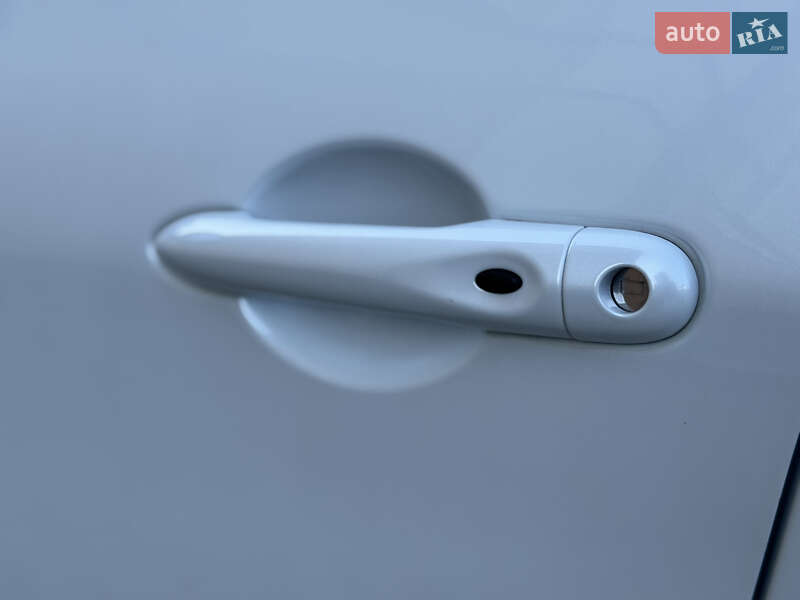 Хэтчбек Renault Zoe 2020 в Коломые