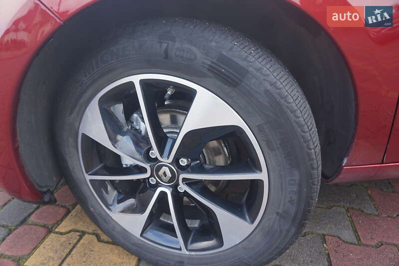 Хэтчбек Renault Zoe 2018 в Самборе фото 72 Хэтчбек Renault Zoe 2018 в Самборе