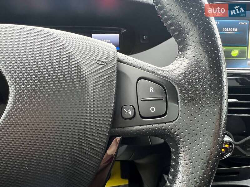 Хэтчбек Renault Zoe 2018 в Ивано-Франковске фото 17 Хэтчбек Renault Zoe 2018 в Ивано-Франковске