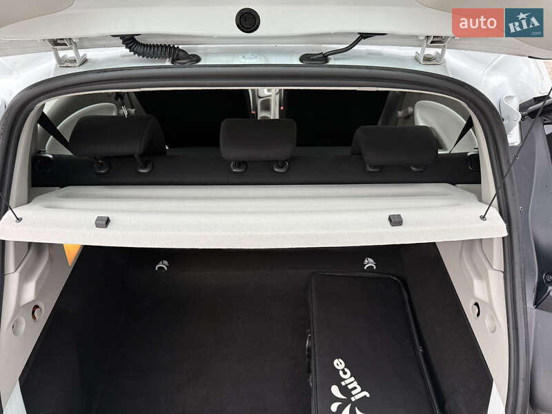 Хетчбек Renault Zoe 2018 в Тернополі фото 62 Хетчбек Renault Zoe 2018 в Тернополі