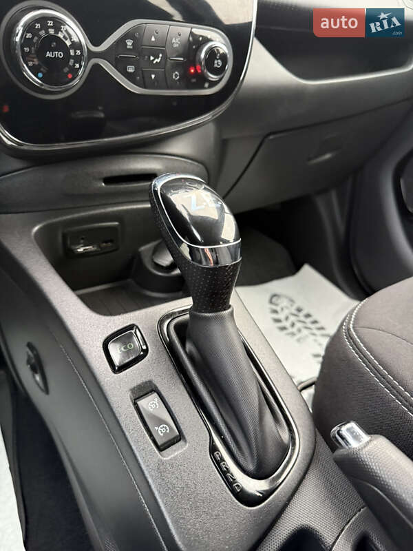 Хэтчбек Renault Zoe 2019 в Дрогобыче фото 27 Хэтчбек Renault Zoe 2019 в Дрогобыче